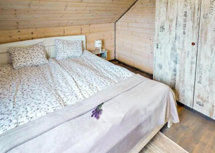 Pet Friendly In * Karwia